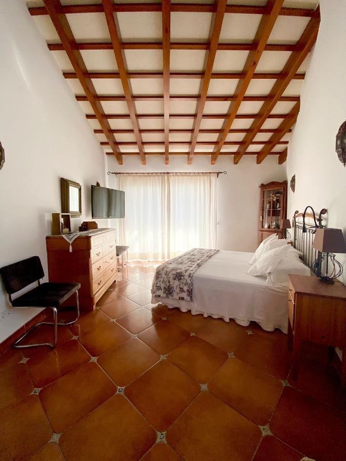 Villa Victoria Sa Caleta Luaran gambar