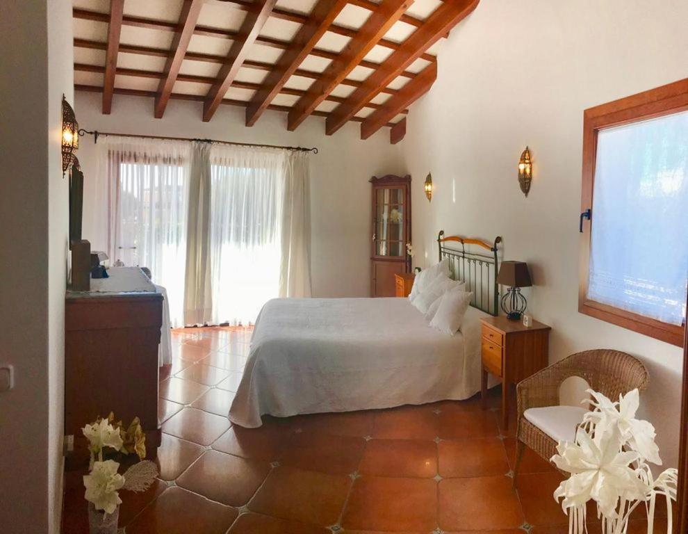 Villa Victoria Sa Caleta Luaran gambar